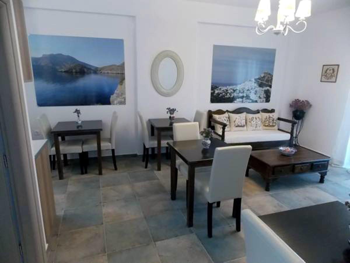Aspous Studios And Rooms Skyros Exterior photo